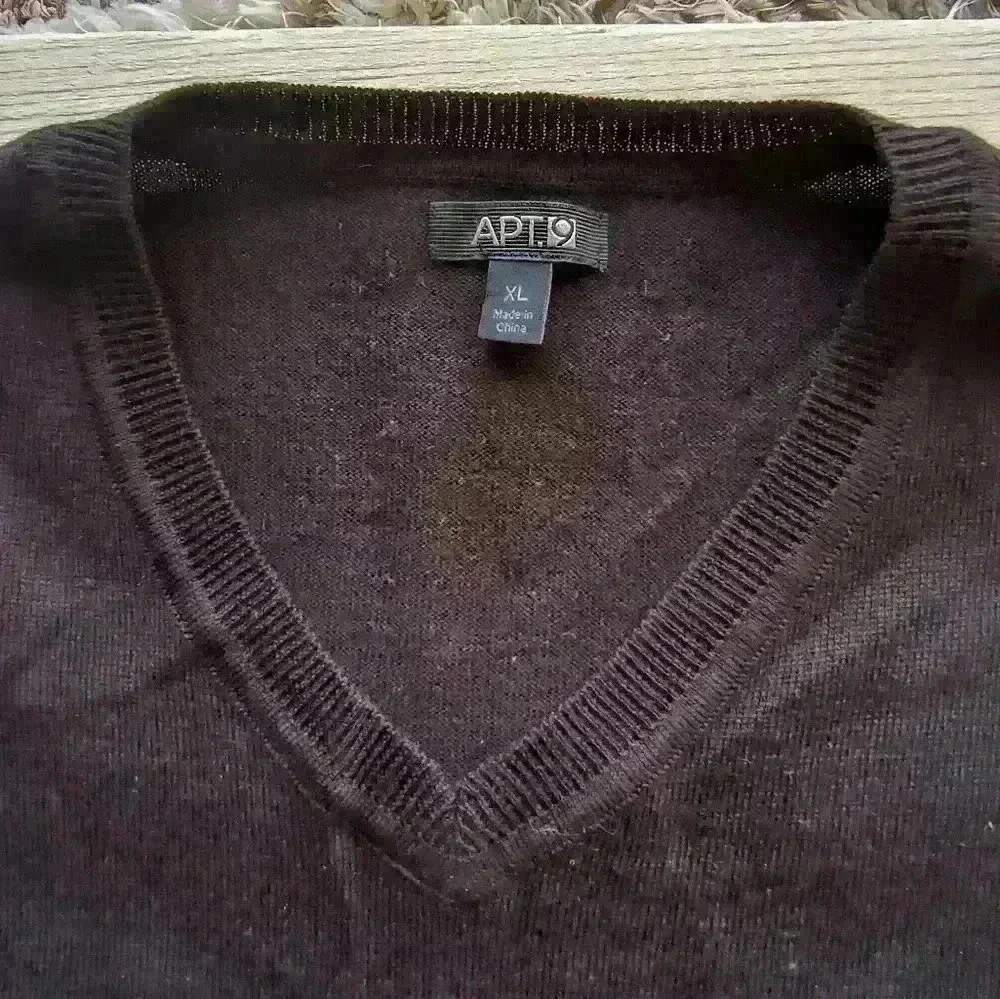 APT. 9 Mens Solid Black Merino Wool Sweater XL V Neck Pullover Sweater NWOT
